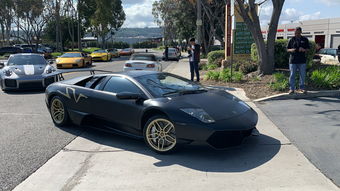 街头豪横撒狗粮 北美赛道标配，限量传奇Lamborghini Aventador SVJ Roadster